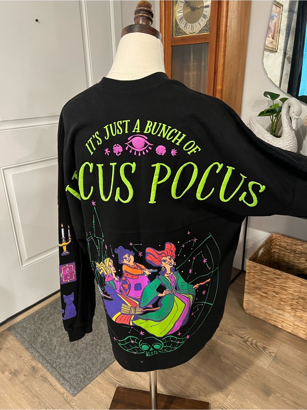 Disney Hocus Pocus Spirit Jersey L
